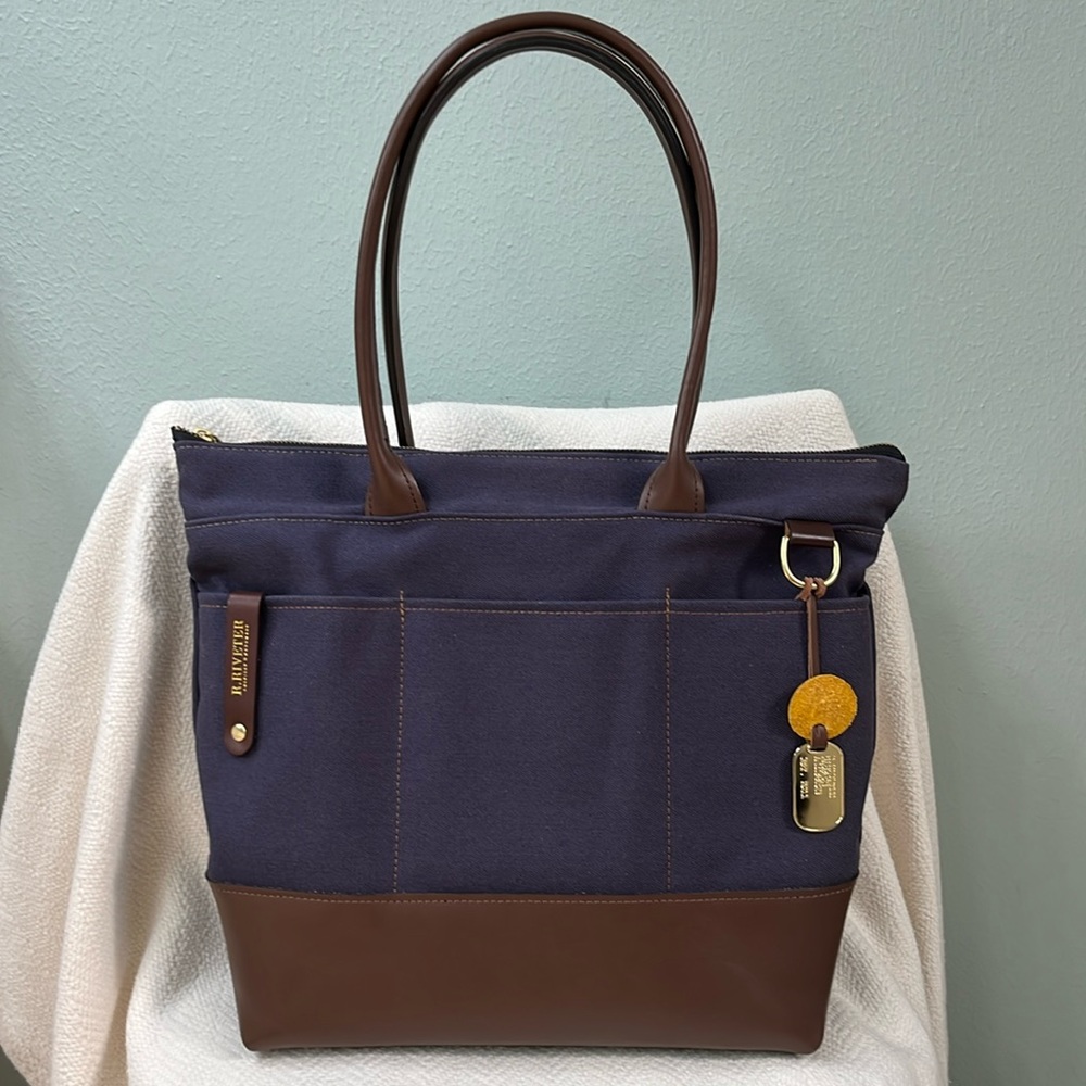 R Riveter “Williams” tote bag in navy canvas & brown leather